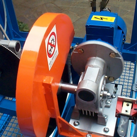 Circular cutting machine